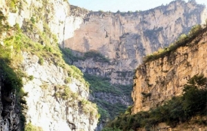 �S��֮ˮ���ρ�����ɽ�����ؿ��ٲ�