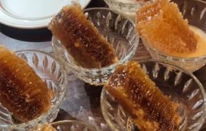 ���g΢���r�̣�С��һ�ڷ��۾�