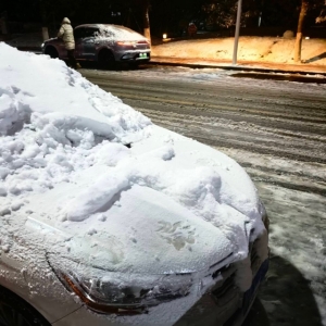 �W�ѷ����������������ѩ�ˣ�