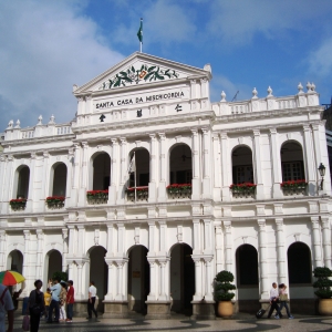 ���˸۰ĲŰl(f��)�F(xi��n)���������ξ��c(di��n)��ꎶ��У�ͬ�Ӿ�ɫ��ͬ�ĵط��T��