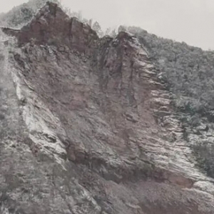 ������ͨͻ�lɽ�w���� �����ˌ�18��47�˱���