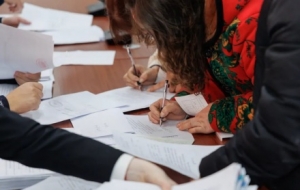 ���ĳ��λͣ�a����Ƿ���Y���Y��......