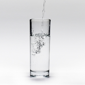 ��Ȼˮ����ˮ��������ˮ���ķNˮ�ú��c����ˮ��Ҫ�Iʲô���ӣ�