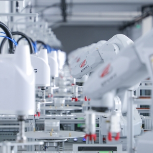 ����ƪAI�������£�Ů���������ˣ�����һ���w�ɣ�