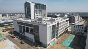 ���ϴ�W���У�^Ҫ������