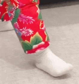 ����ǧ�f֮�������v�̡��ڶ���ͻؚw���������ĕ����]�尾��Ȼ���������ס���N����