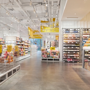 ���Л]�д����ö���ʮ�����ϵ�����Ʒ����һ�����䴩��30��...