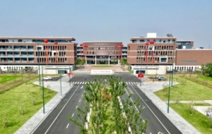 �����������x����