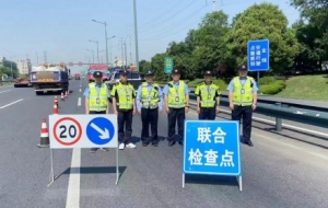 �������γ�����Єӆ��ӣ�