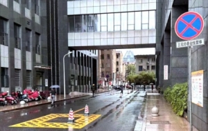 460��(g��)܇λ��׌λ����