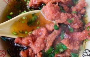 �w��¸���Ȫ����ʳС���^������һ�����`���`