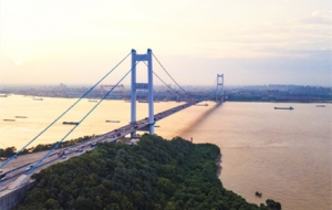 �R�r�P�]������ע��