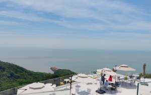 ���������У�һ��һ�α�ȥ�ĺ��u���Ԏ��V�R�ĺ�߅