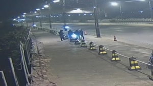 ���uС���Ͳ�;�о����p��Ů���cٝ��