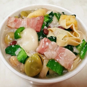 �������ܣ�����˄e���˳�