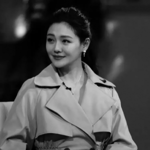 ̫ͻȻ��������Ůʿ����S���EȻ�x������ �������ǟo��