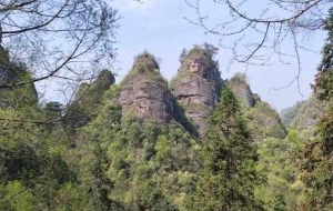 ���Ϫ��{�Űٶ๫�ɽˮ�g���ؾ�С���c��퍽���֮��