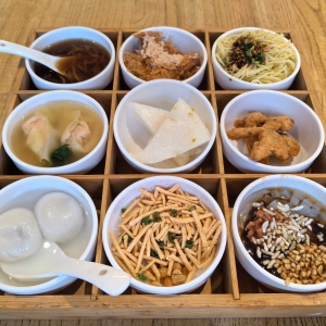 �ؑc��ɫ����һ�ݾŌm�����С��