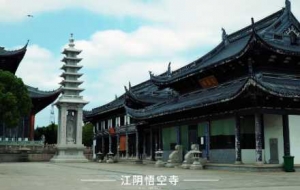 �������£����ą��U�����M����ɽɫ