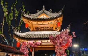 ����ʽҹ�����x�֣��֙Cֱ����ʽ���W���Շ������M