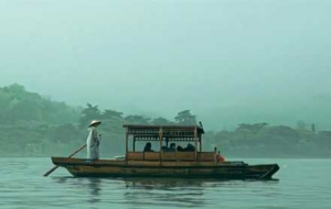 �R�����磺����������Ĺ�Ӱ���M��������