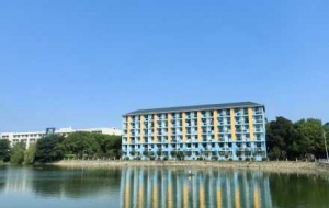 ����������У�@��տ�ʎʎ���L����������