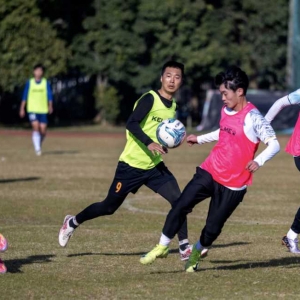 ���K�������x�������T���ˣ�