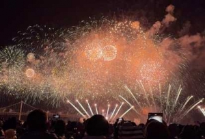 �y����ɽ������(ji��)��һ������ʽk���ĺ����v����������ҹ��