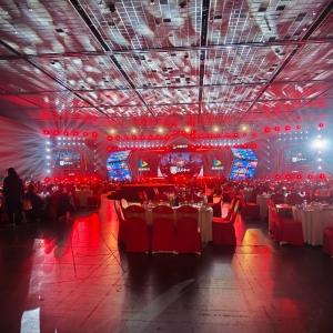 ���칫˾��������ҳ�����һ��������